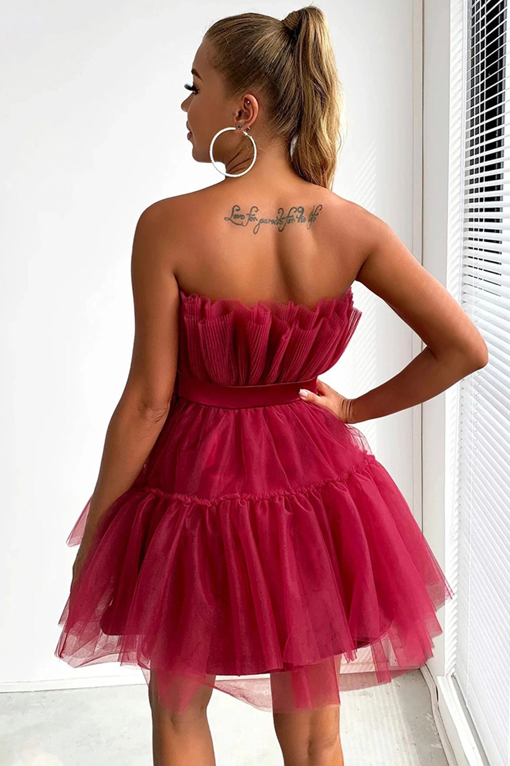 Isabella | Chic Strapless Black A-Line Short Homecoming Dress