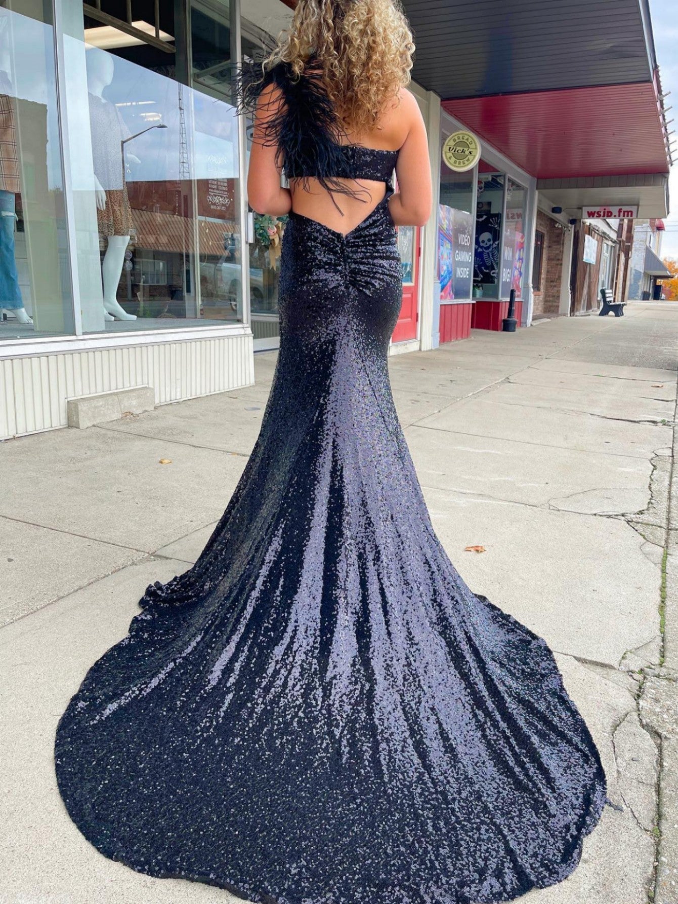 One Shoulder Sparkly Black Mermaid Prom Dress