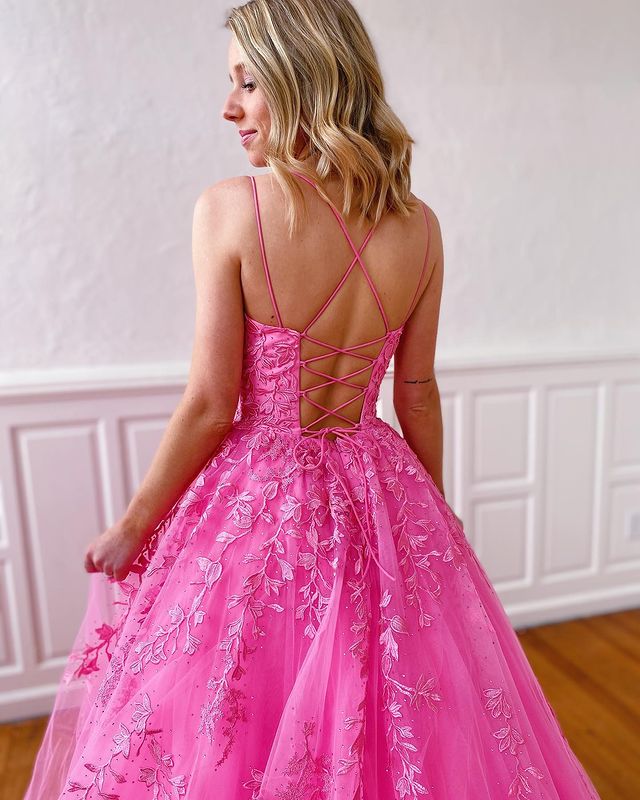 Charming Sweet Ball Gown Scoop Neck Hot Pink Tulle Prom Dress with Appliques