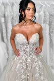 Ball Gown Sweetheart Neckline Tulle Wedding Dress with Appliques