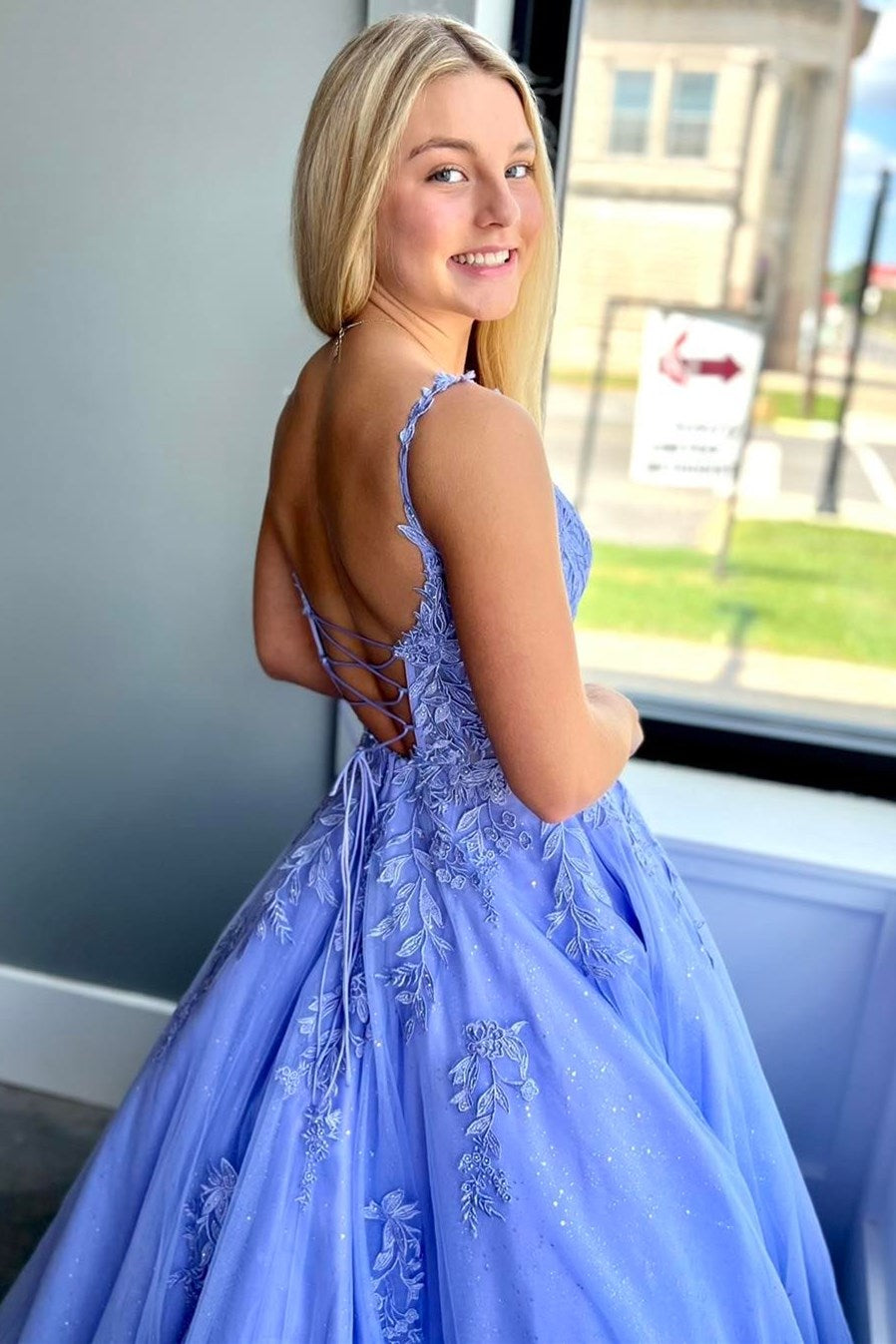 Rosalia | Charming A-Line Spaghetti Strap Tulle Lace Prom Dress with Pockets