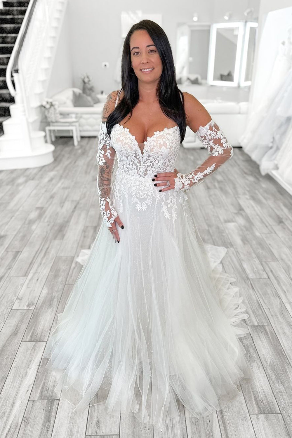 Seraphina | Romantic A-Line Sweetheart Tulle Wedding Dress with Appliques