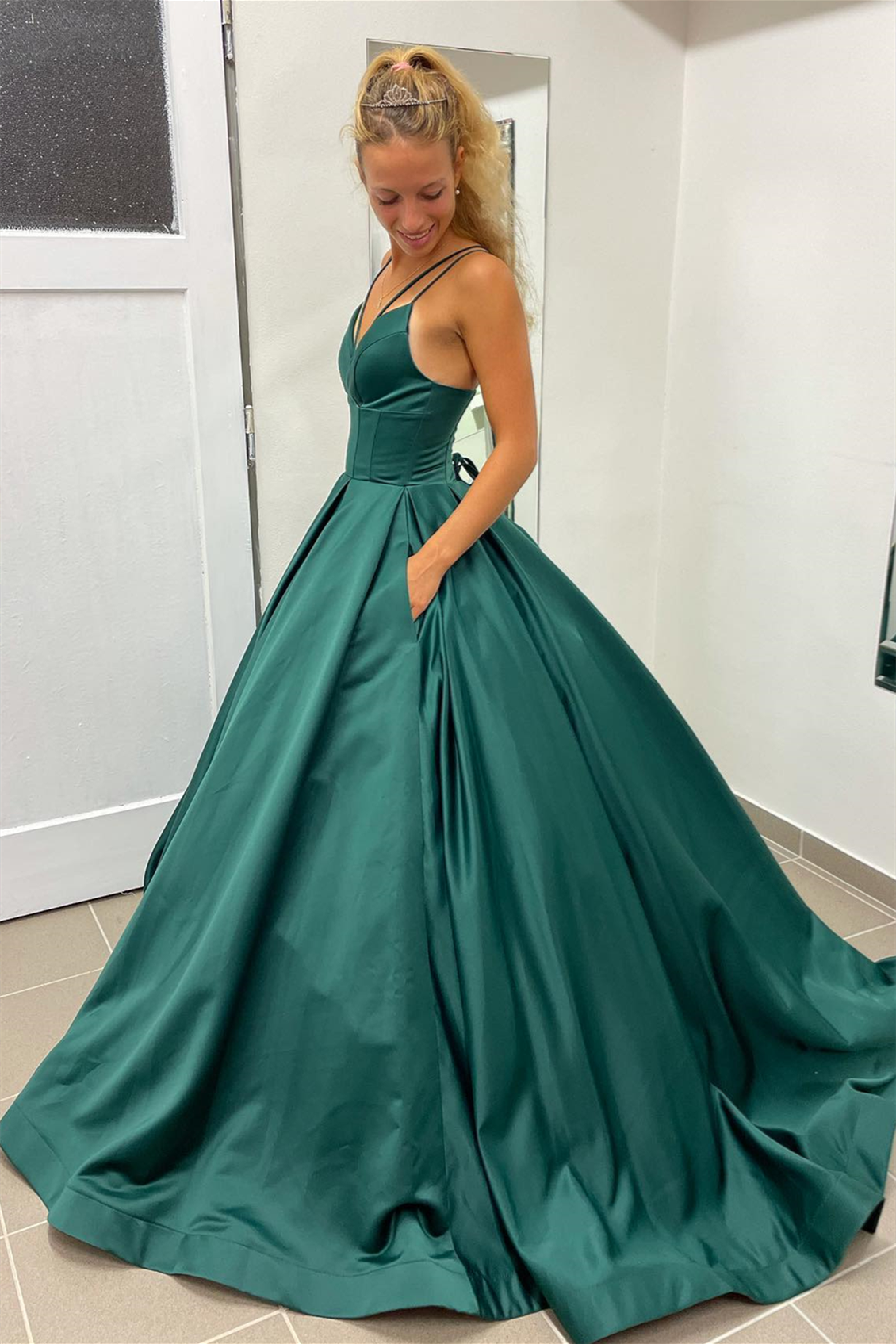 Nicole | A-Line Hunter Green V-Neck Satin Long Prom Dress