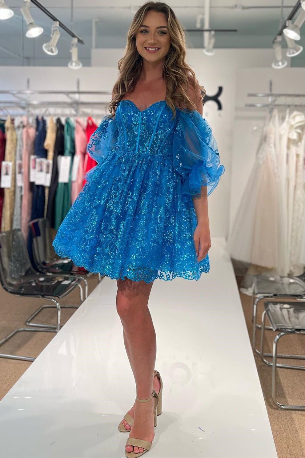 Veronique | Sweetheart Neck A-Line Sequined Lace Homecoming Dress