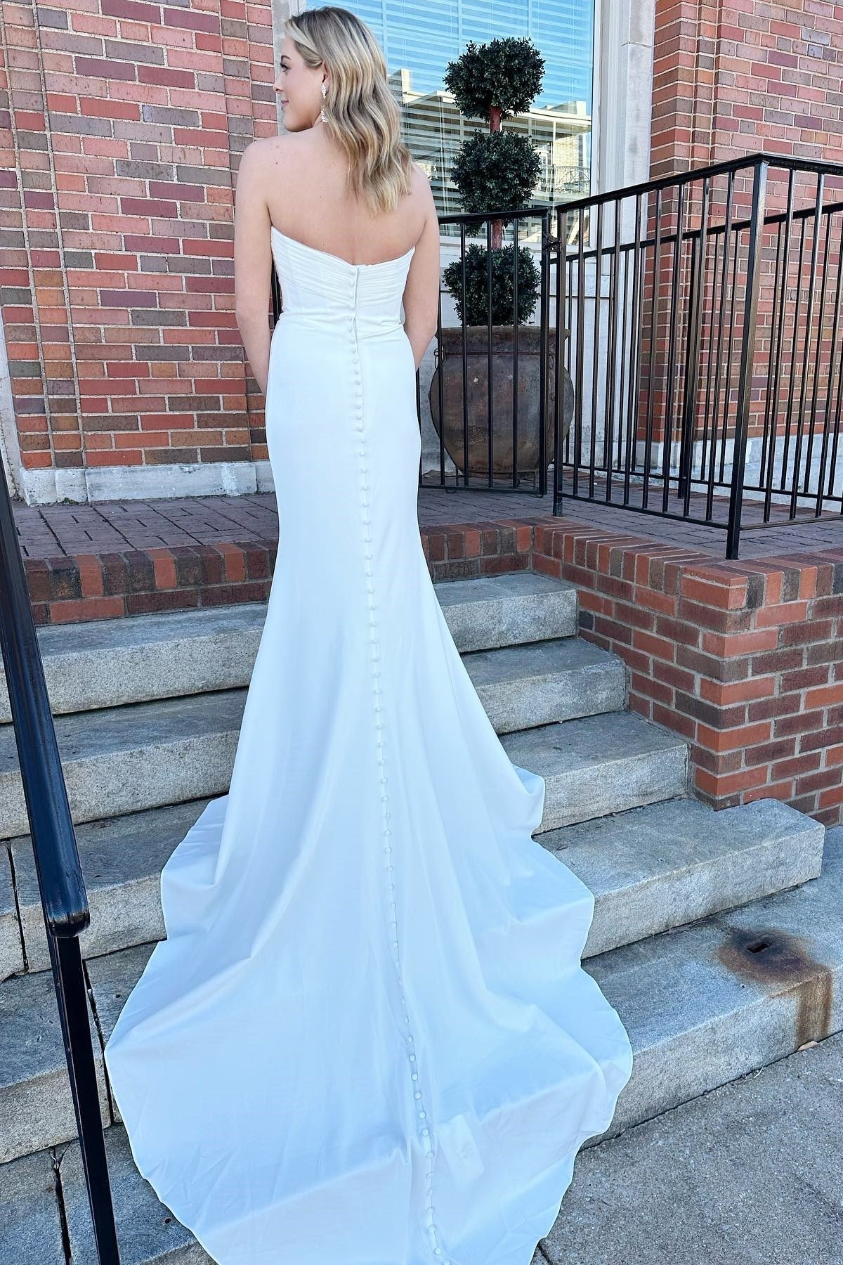 Strapless White Satin Mermaid Wedding Dress