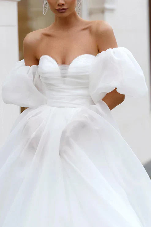 A-Line Sweetheart White Casual Wedding Dress for Simple Bridal Elegance