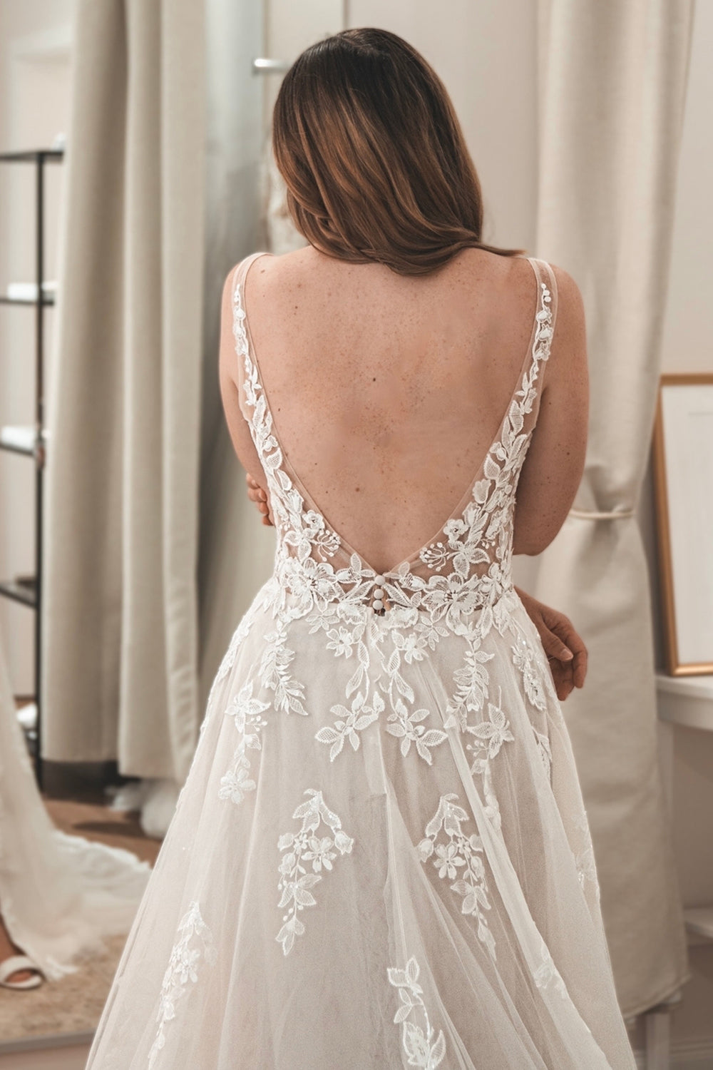 Fairy A Line V Neck White Tulle Bridal Dresses with Appliques