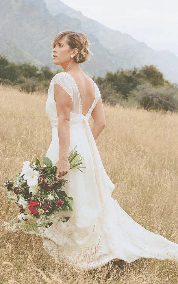 Belle | Crinkle Low Back Wedding Dress in Dark Ivory