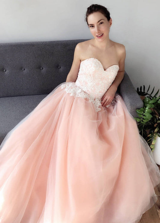 Blush Pink Sweetheart A-Line Wedding Dress with Tulle Skirt and Appliqués