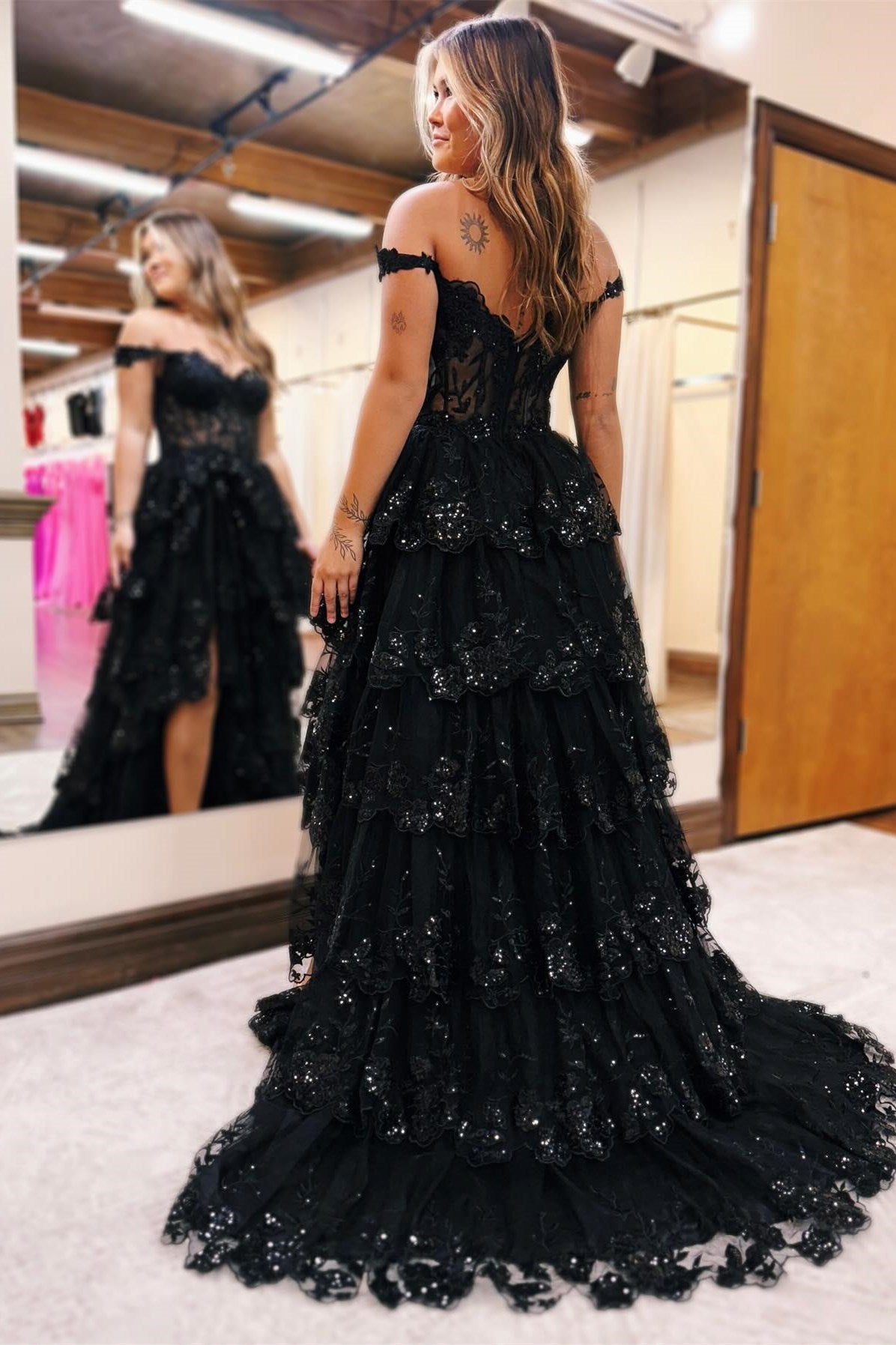 Elegant A-Line Off-the-Shoulder Black Tulle Prom Dress with Ruffles