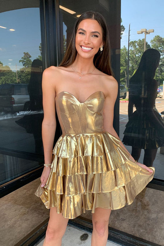 Charming A-Line Sweetheart Gold Sparkly Short Homecoming Dress