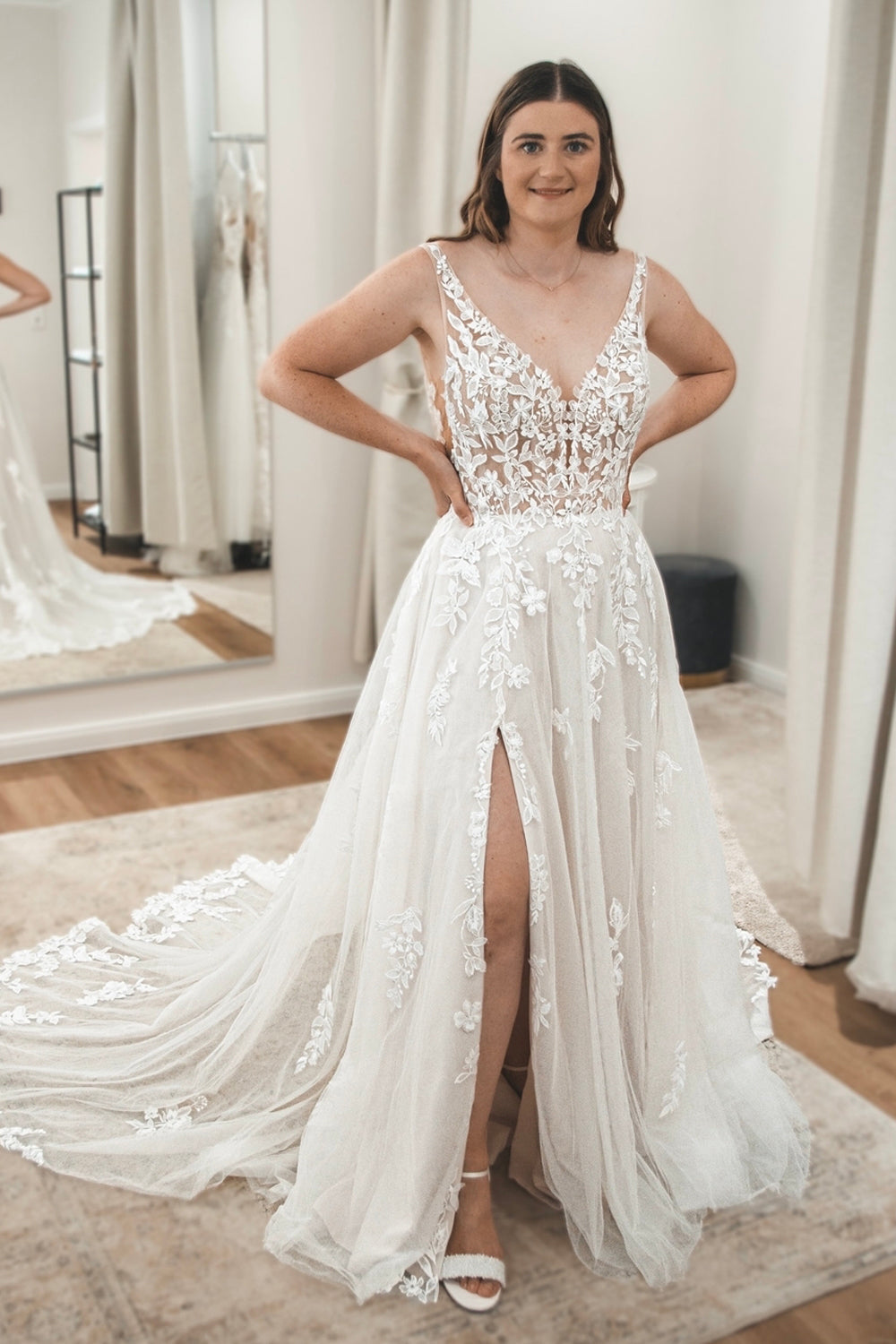 Fairy A Line V Neck White Tulle Bridal Dresses with Appliques