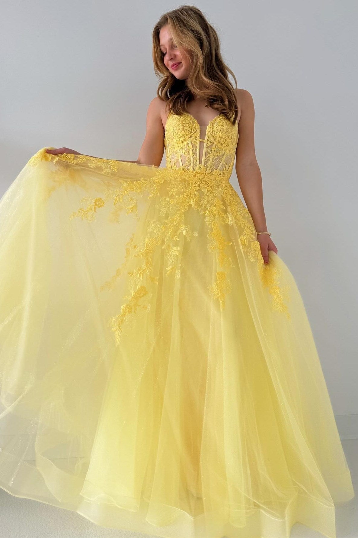 Cute A Line Tulle Appliques Lace-Up Long Prom Dress