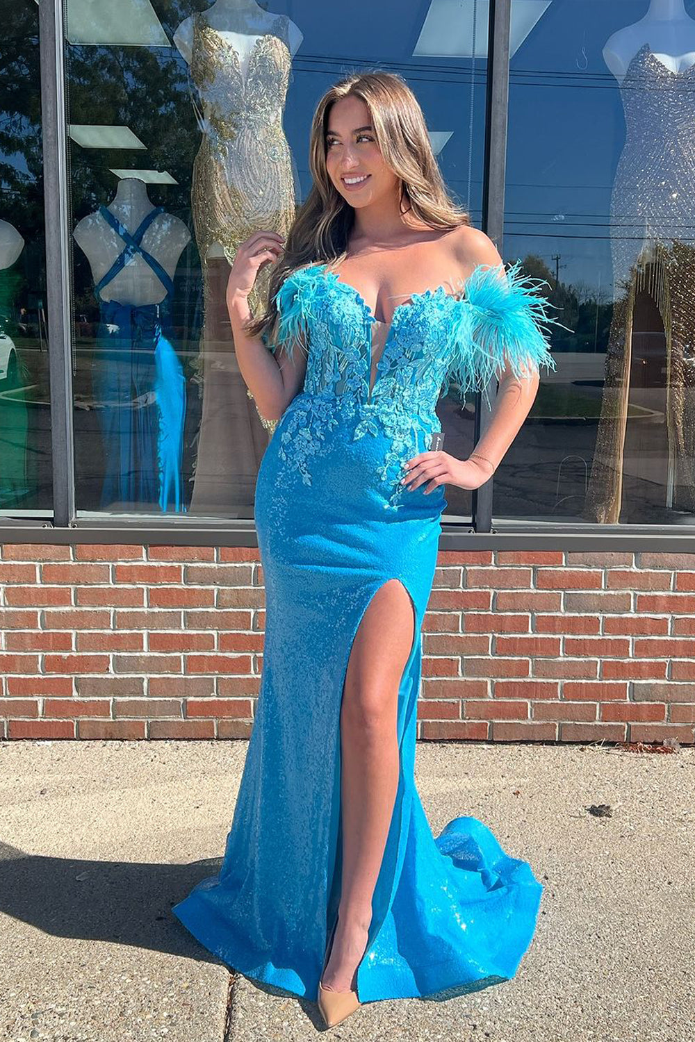 Charming Mermaid Off the Shoulder Blue Sequins Prom Dresses with Appliques