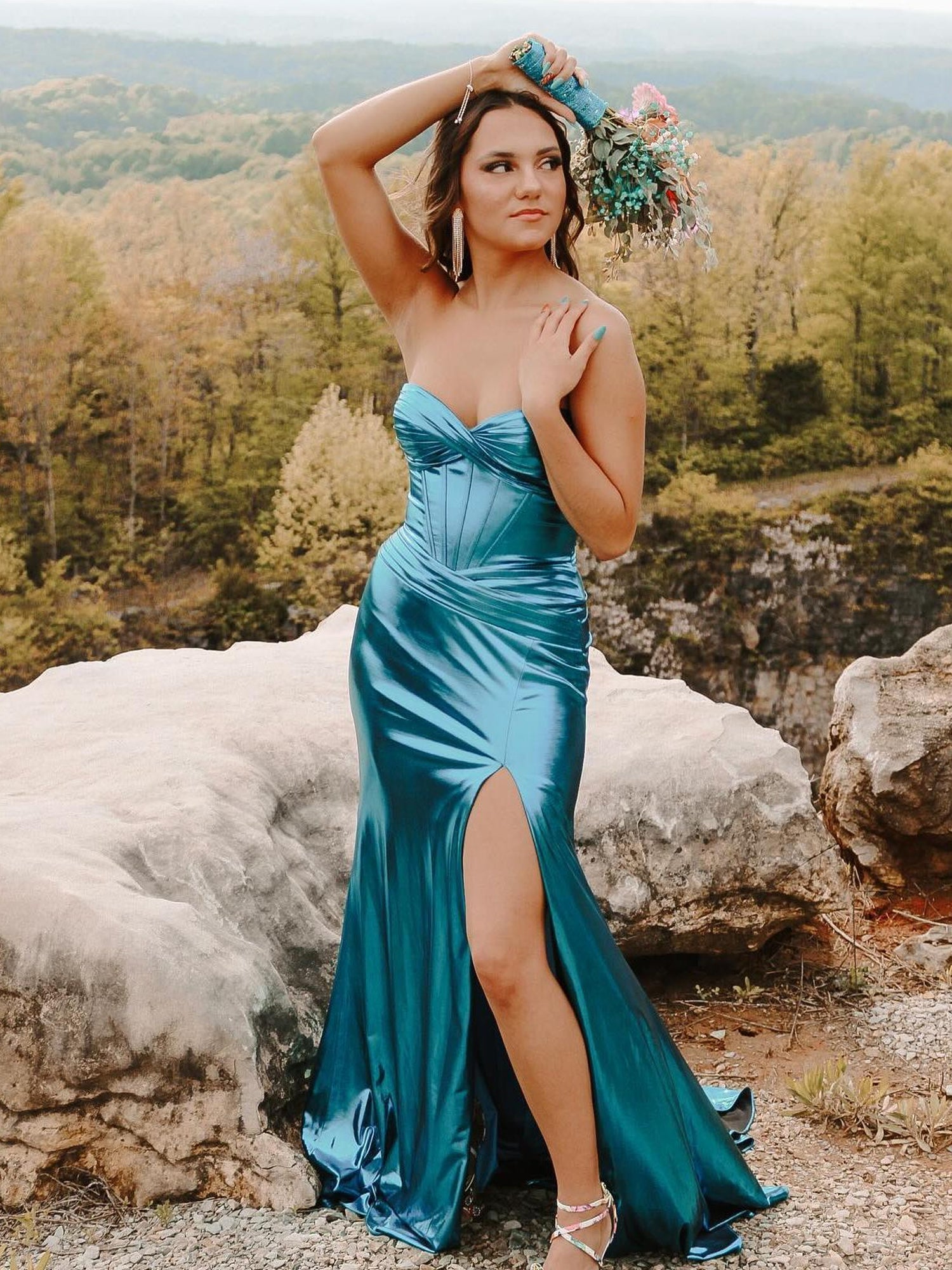 Cute Mermaid Sweetheart Metallic Satin Prom Dress With Side Slit